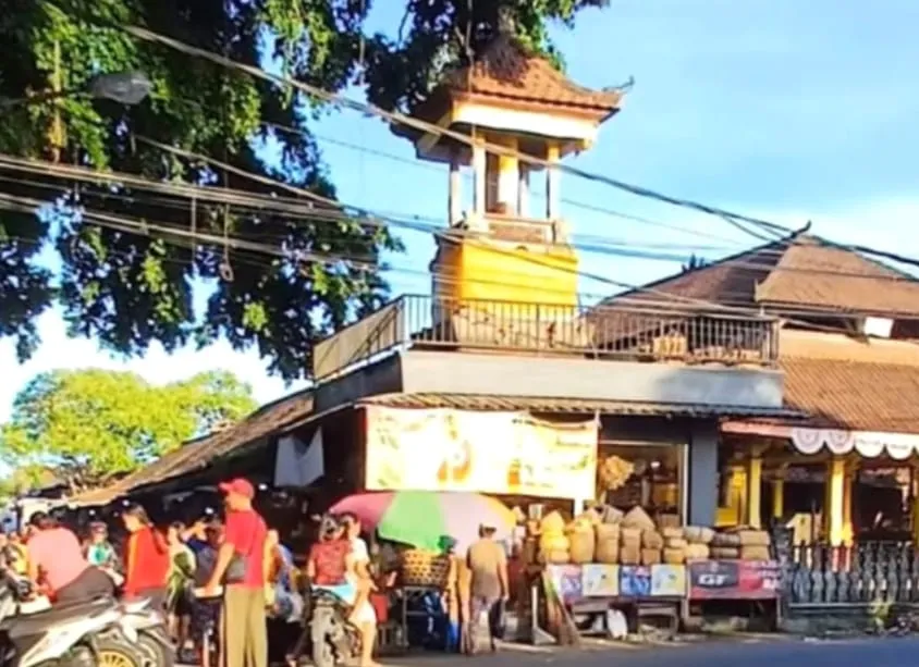 Pasar Desa Tulikup Mengalami Kemacetan, Dewa Alit Tanggaan Usulkan Pengembangan Pasar di Banjar Adat Satria